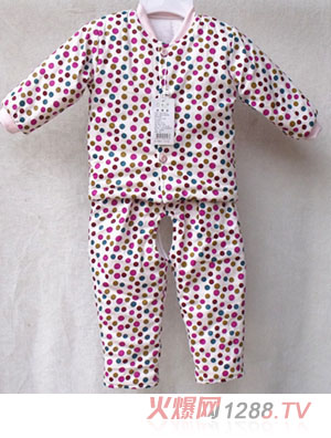 ���ľ�yinge�������b�tɫ