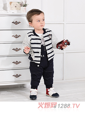 ����ؐ�܃�ͯ���b����ɫ��