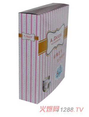 A.Gkids尿布褲S碼側(cè)面