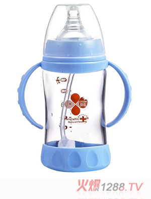 Happy100���������ֱ����ڸߜط���ˮ��������ƿ