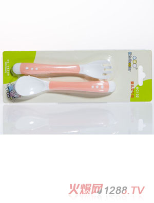 С�����냺���׽M�Ϸ�ɫ