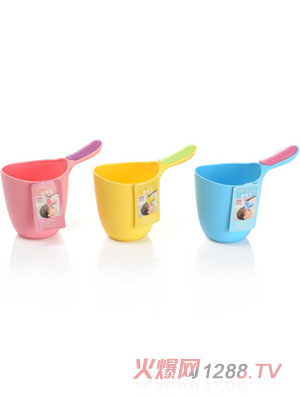 寶寶沐浴勺 兒童洗澡洗發(fā)水杯 yinge沐浴水勺 水舀子 水瓢