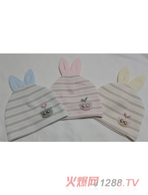 澤玉佳兒?jiǎn)螌悠唇犹ッ? width=