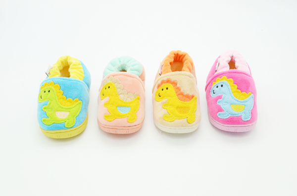  ��(��i)��ͯ�냺Ь��