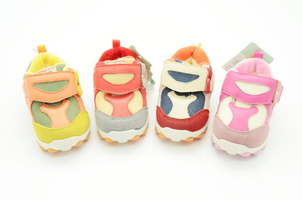  ��(��i)��ͯ�냺����Ь